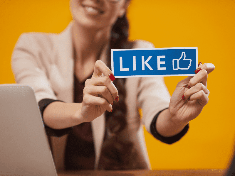 Comprar likes en Linkedin